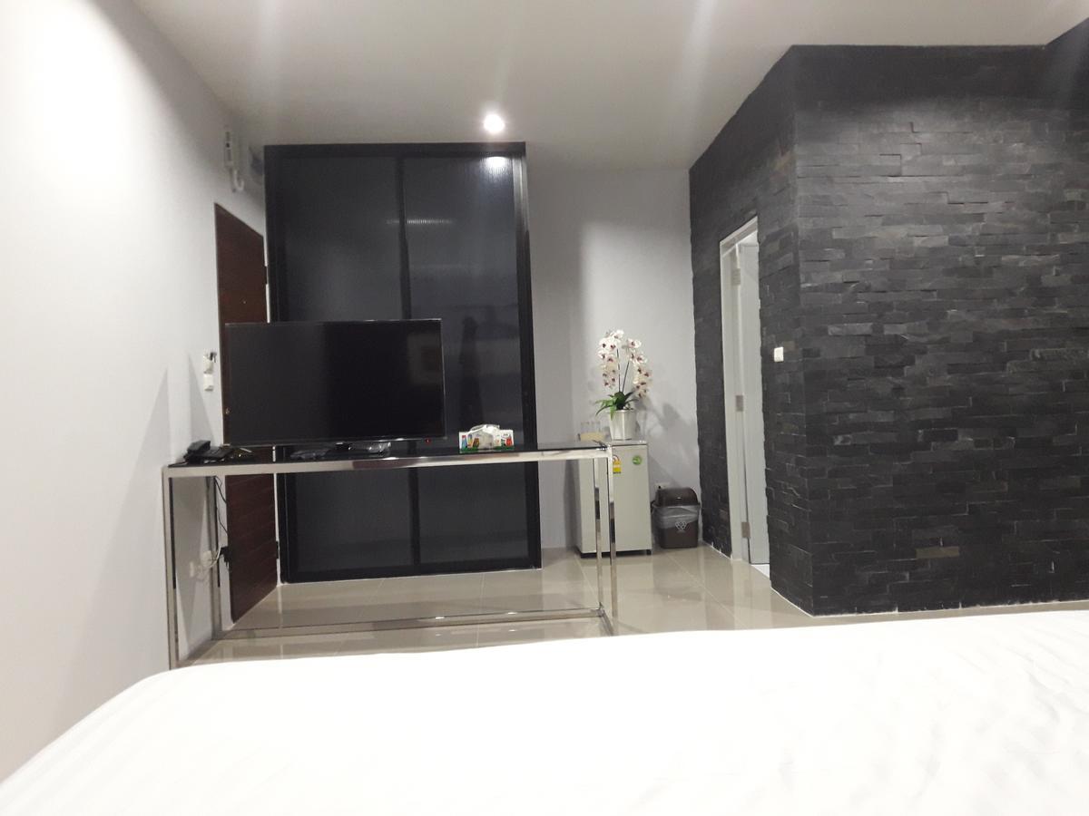 Hotel The Ztand By Airport Phuket Ban Bo Han Esterno foto